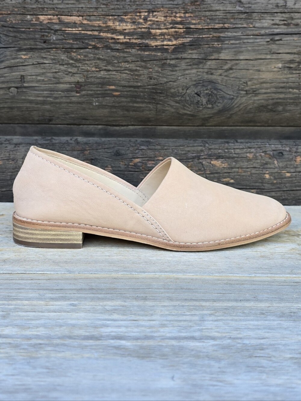 Clarks Pure Easy Modern Minimalist Blush Pink Nubuck Leather Comfort Flats 7M
